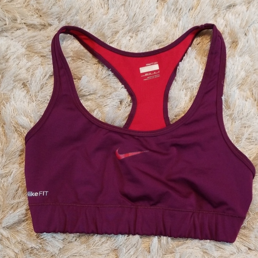 Women’s Nike Sports Bra Size Medium